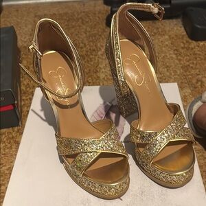 Gold Glitter Platform Heels Jessica Simpson “Gavynne” size 7.5